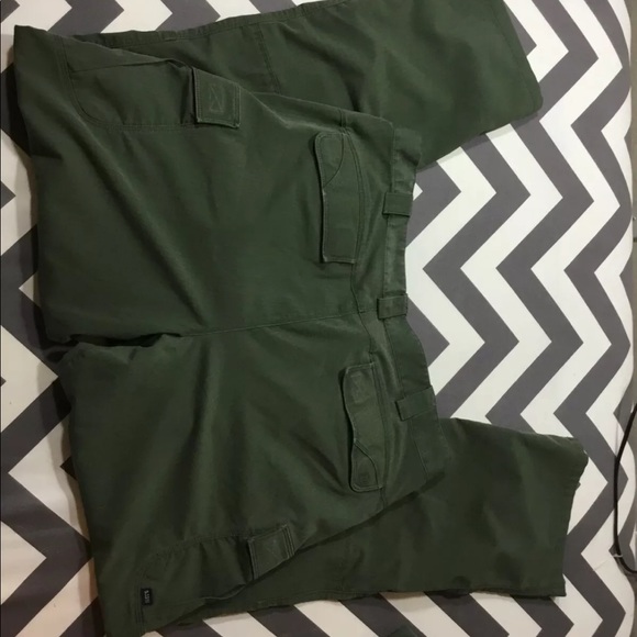 LOT OF 4 - 5.11 Tactical Men Stryke Pants 42x36 - Picture 2 of 10
